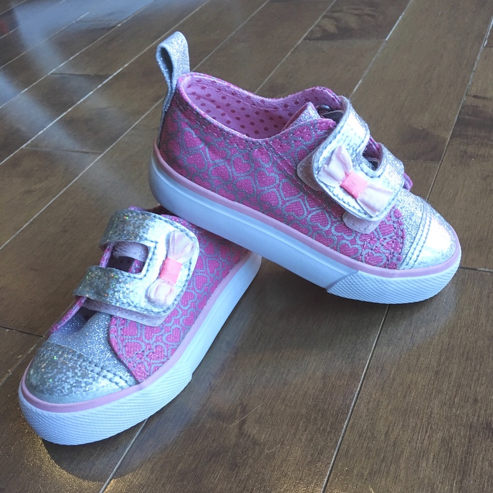 LikeNew Koala Kids Heart Shimmer Sneakers Girls 6t